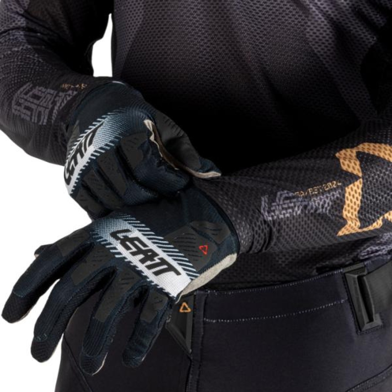 Leatt | Crossshirt Moto 5.5 Ultraweld Stealth